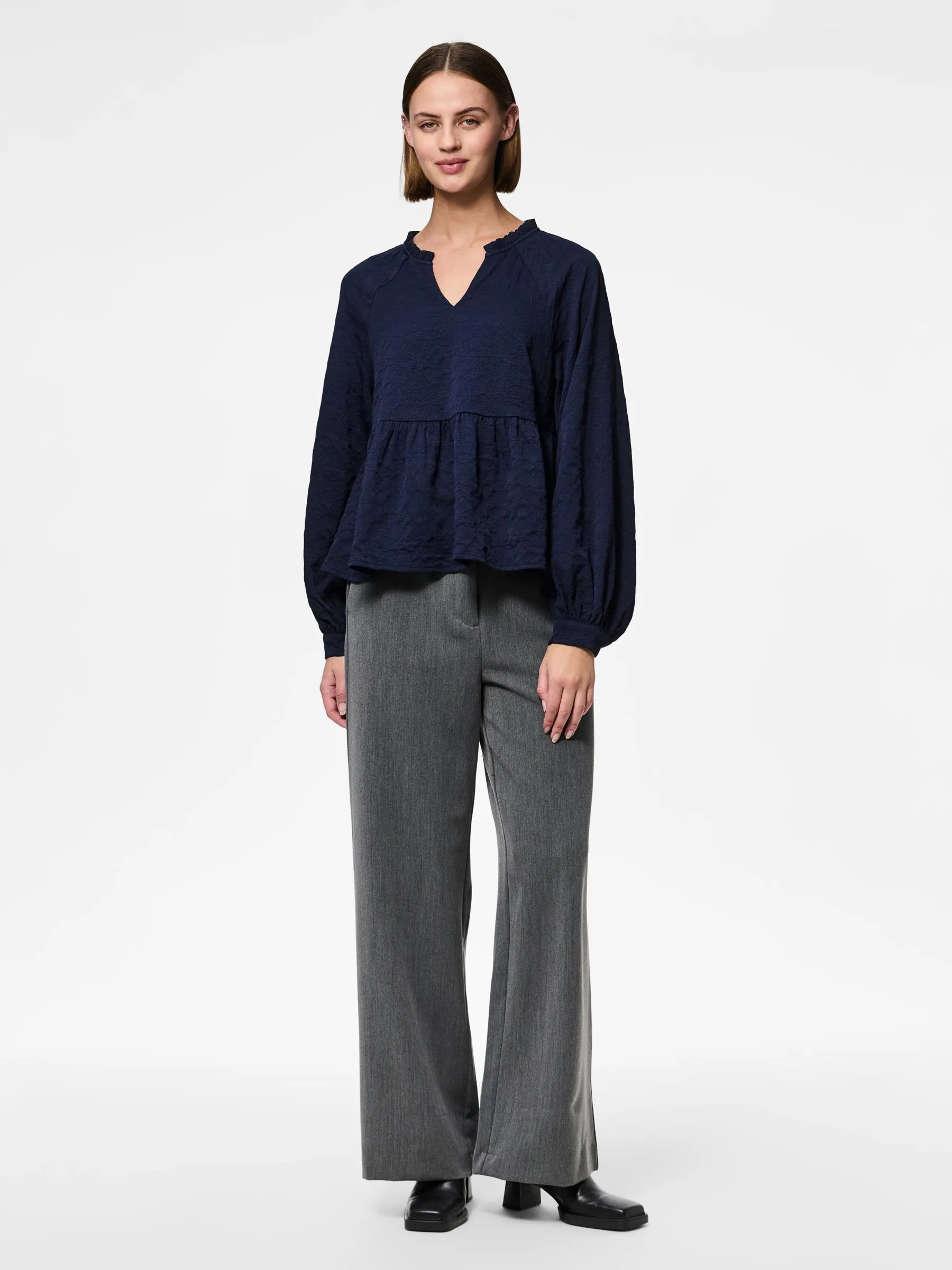 PCNALANI SHIRT MET LANGE MOUWEN
